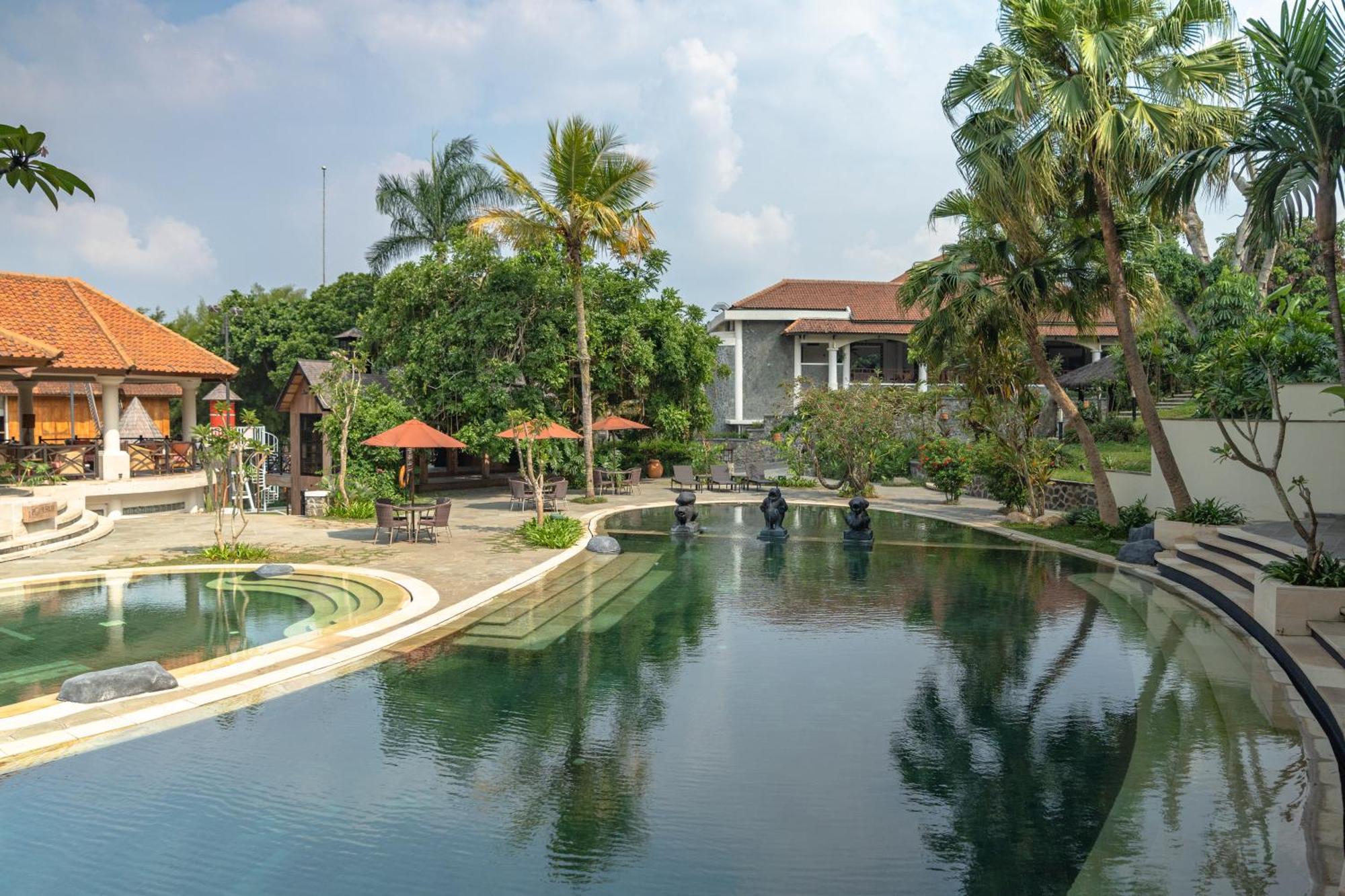 Novus Giri Resort & Spa Puncak Eksteriør billede