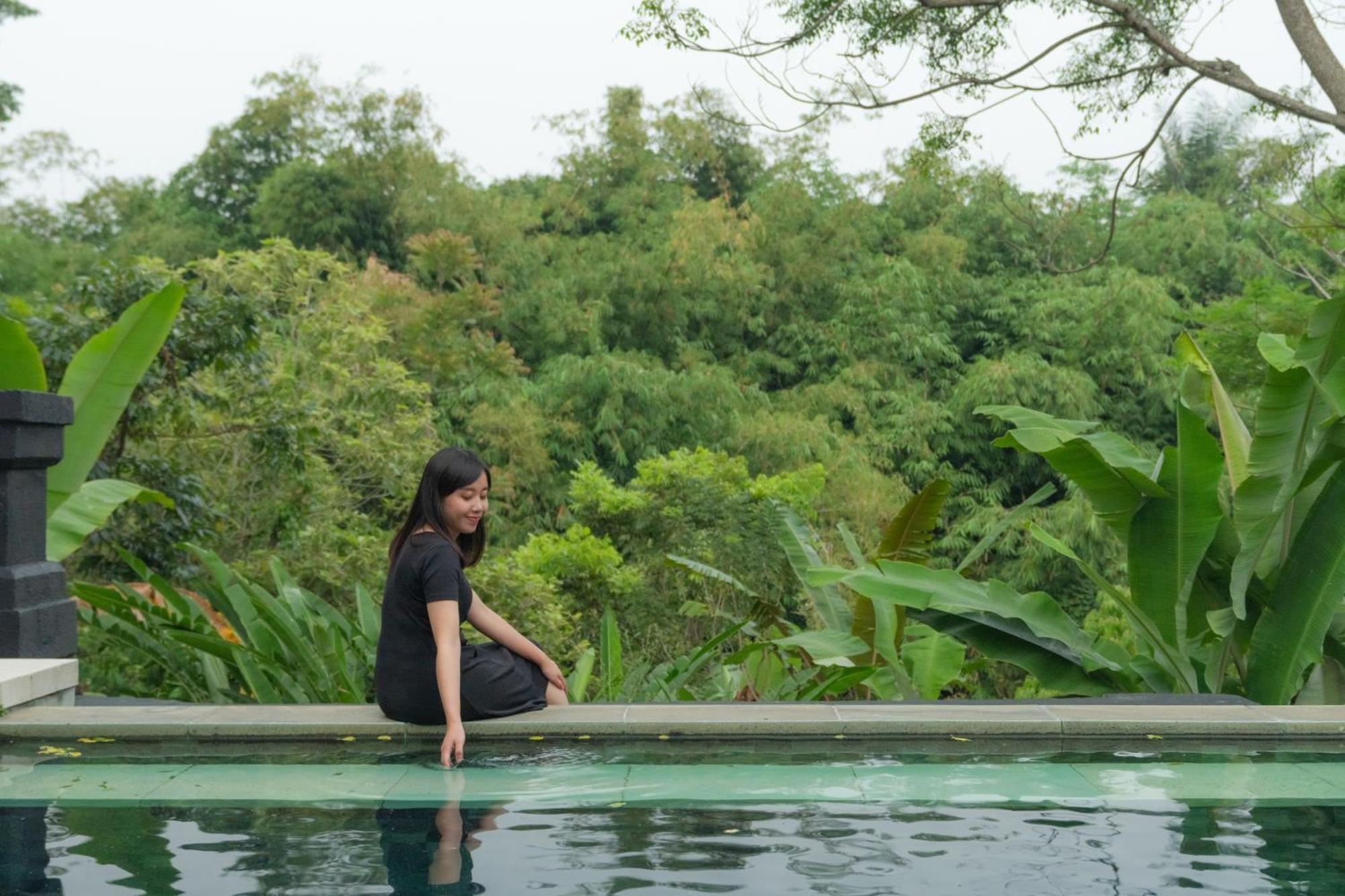 Novus Giri Resort & Spa Puncak Eksteriør billede