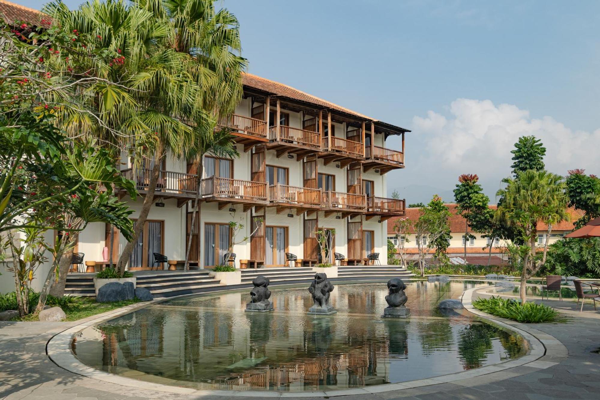 Novus Giri Resort & Spa Puncak Eksteriør billede