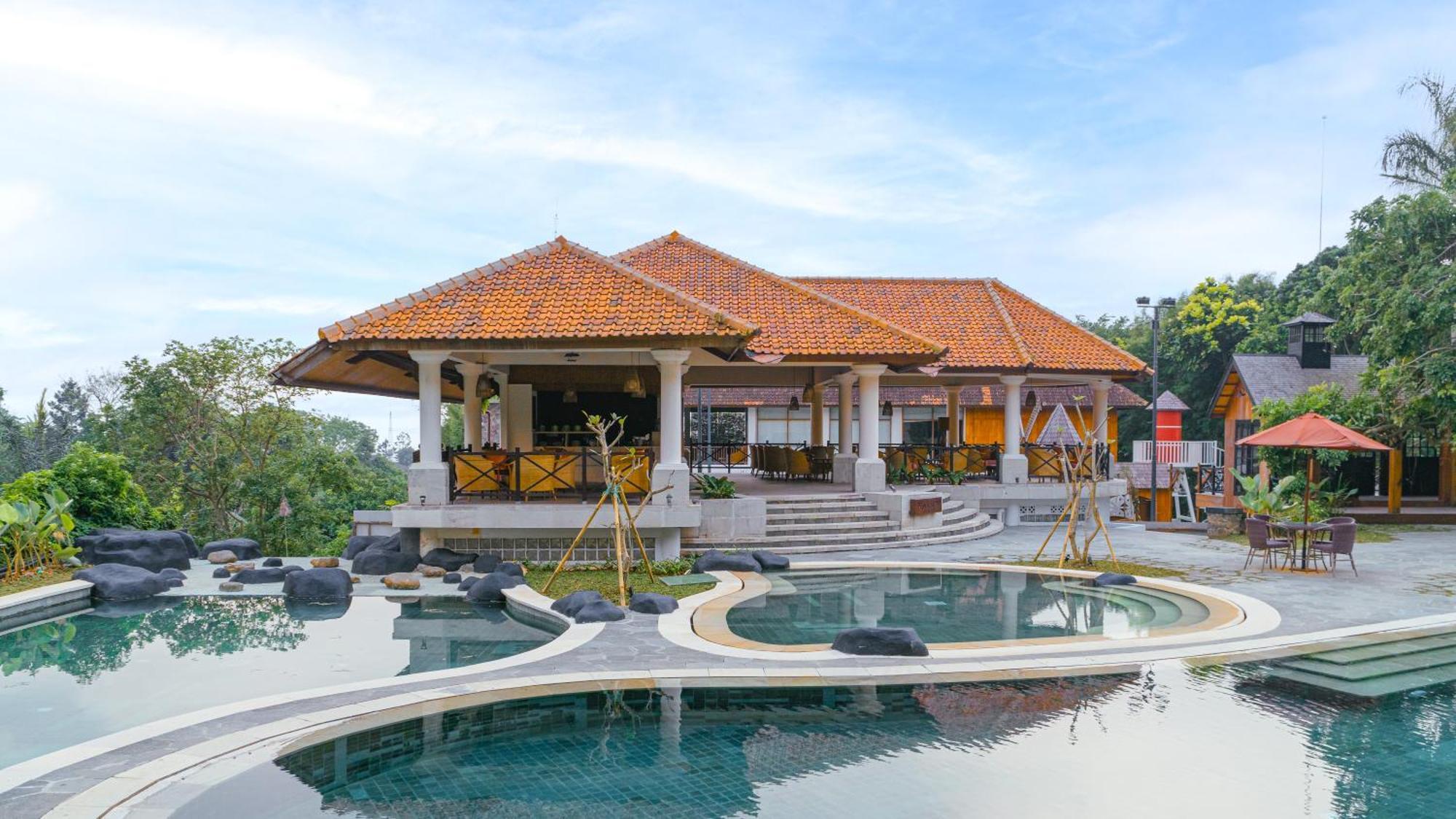 Novus Giri Resort & Spa Puncak Eksteriør billede