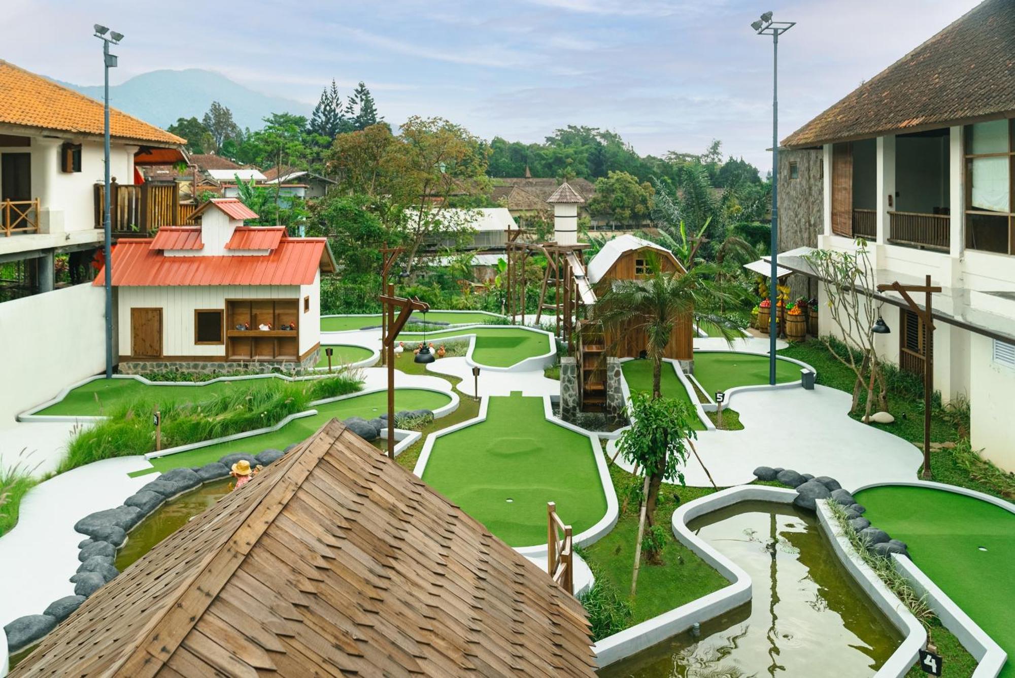 Novus Giri Resort & Spa Puncak Eksteriør billede