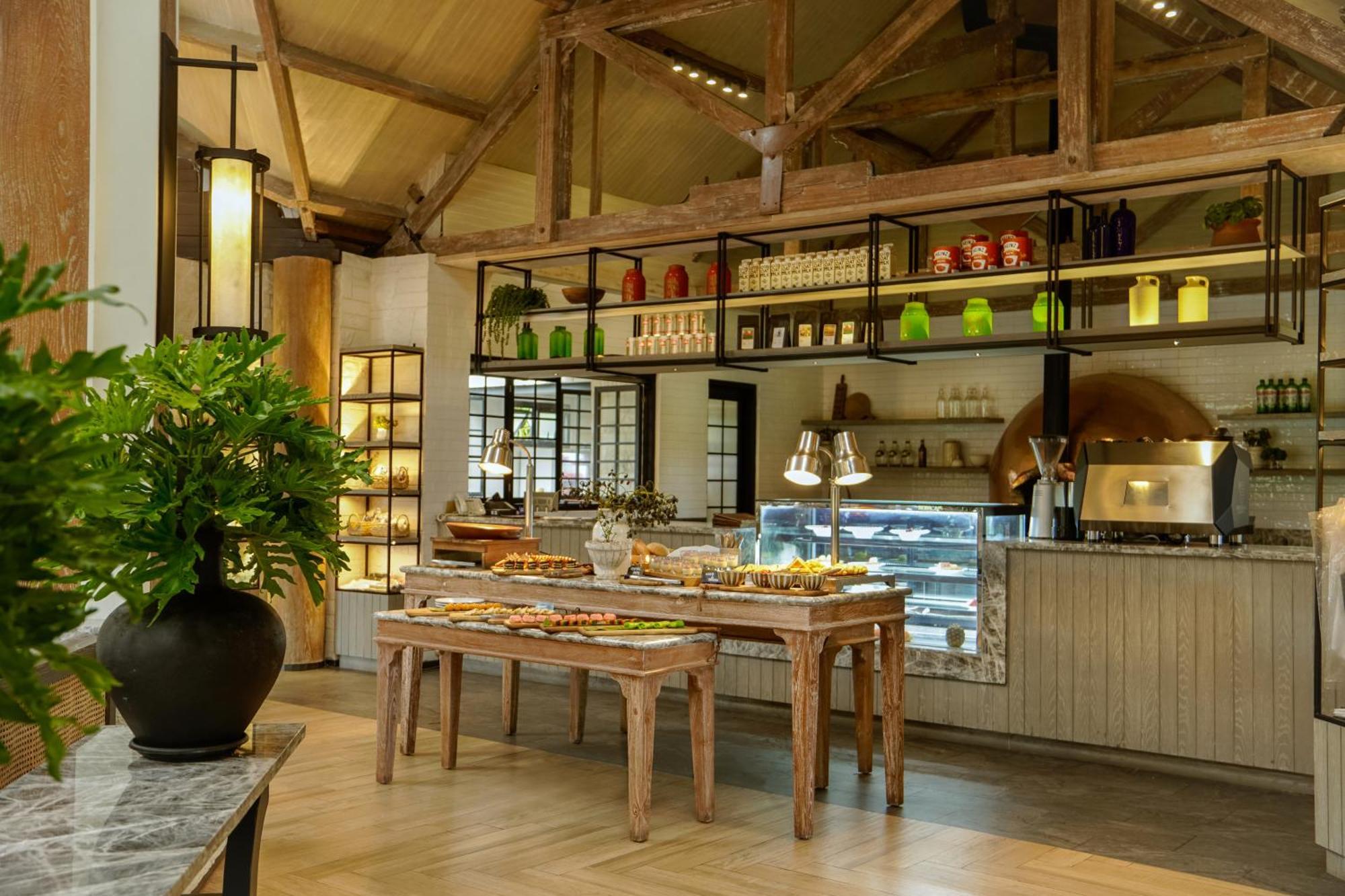 Novus Giri Resort & Spa Puncak Eksteriør billede